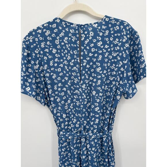 Rails Blue and White Boho Floral Short Sleeve Tie Waist Romper Rayon Small EUC - Picture 5 of 9
